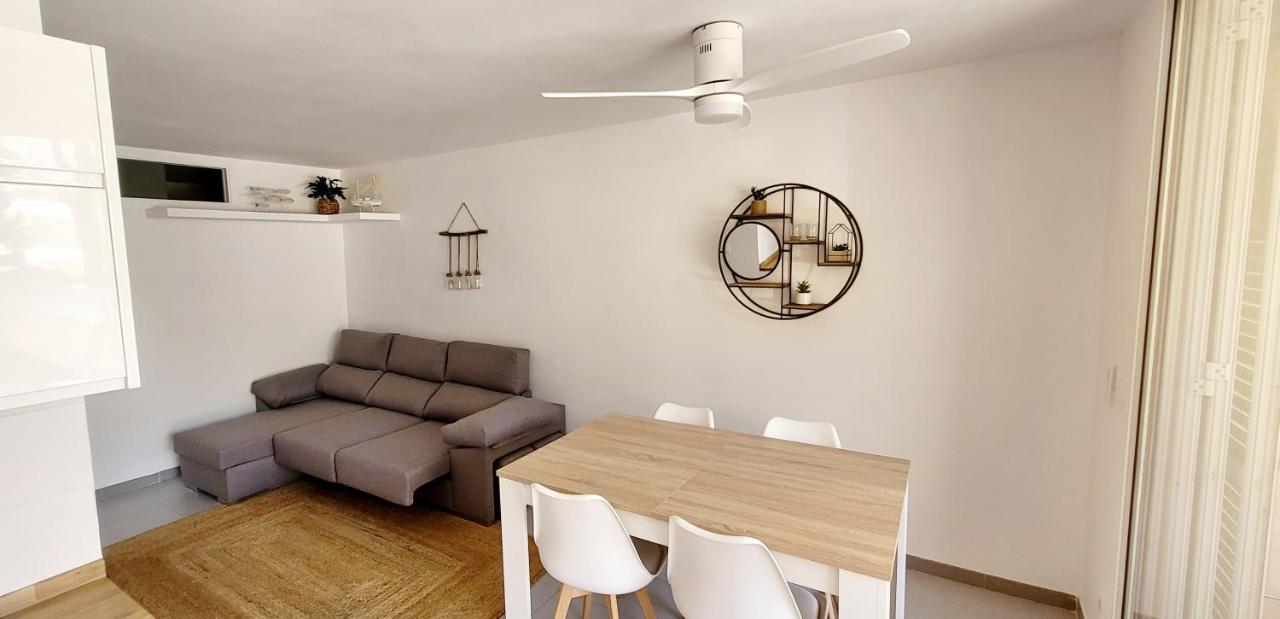 Precioso Apartamento Reformado En 1Ra Linea De Mar Sin Vistas Calella De Palafrugell Luaran gambar